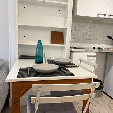 Avec Ascenseur Apartment Paris